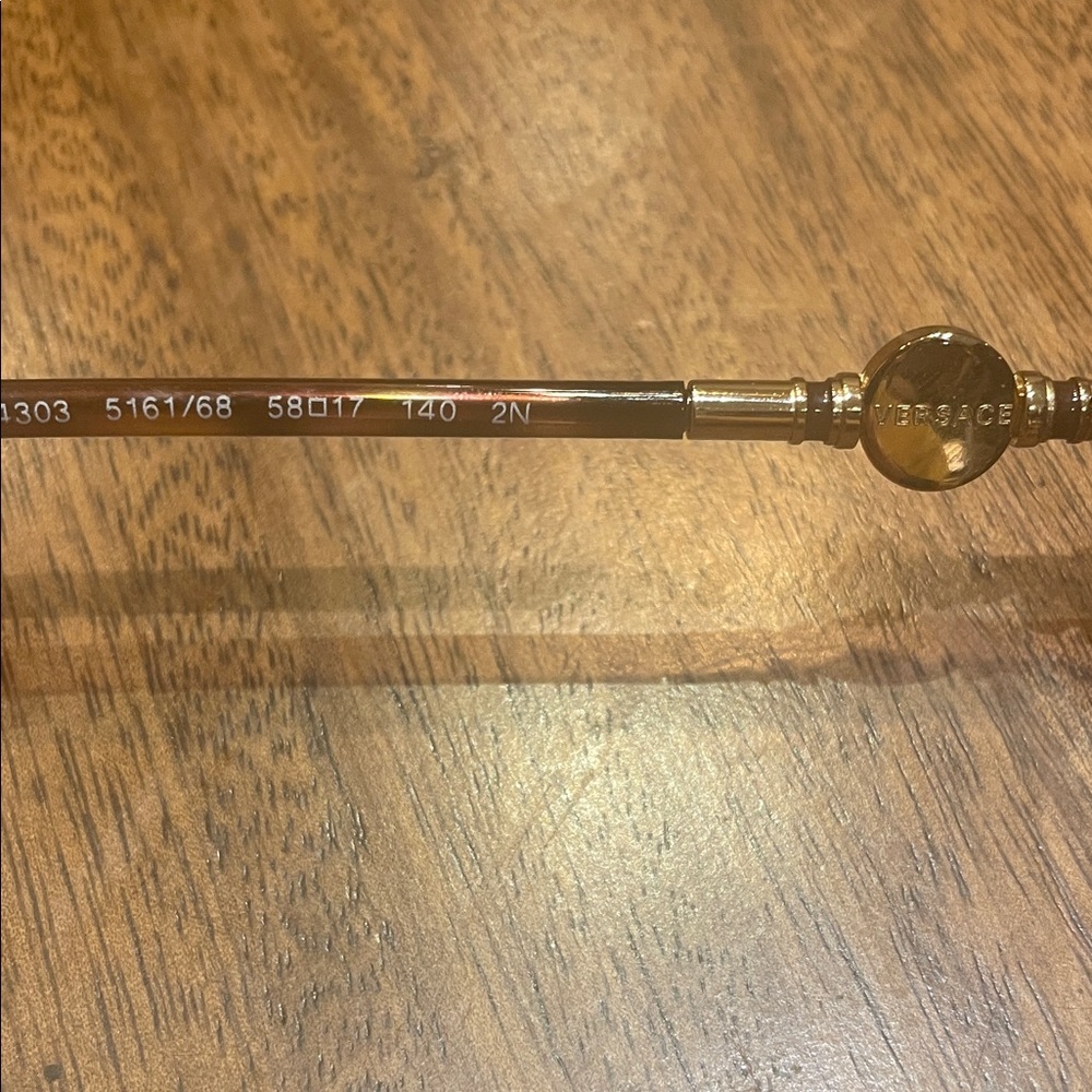 Versace Brown Tortoise Sunglasses - Picture 4 of 5